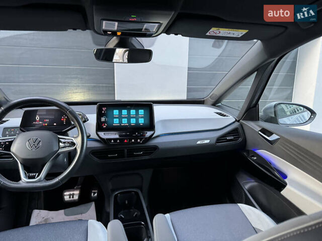 Серый Фольксваген ID.3, объемом двигателя 0 л и пробегом 91 тыс. км за 16999 $, фото 39 на Automoto.ua