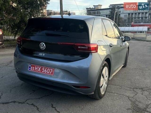 Серый Фольксваген ID.3, объемом двигателя 0 л и пробегом 143 тыс. км за 15200 $, фото 4 на Automoto.ua