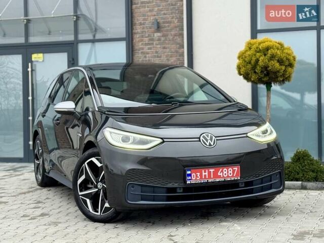 Серый Фольксваген ID.3, объемом двигателя 0 л и пробегом 100 тыс. км за 16999 $, фото 5 на Automoto.ua