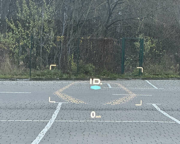 Серый Фольксваген ID.3, объемом двигателя 0 л и пробегом 160 тыс. км за 17200 $, фото 101 на Automoto.ua