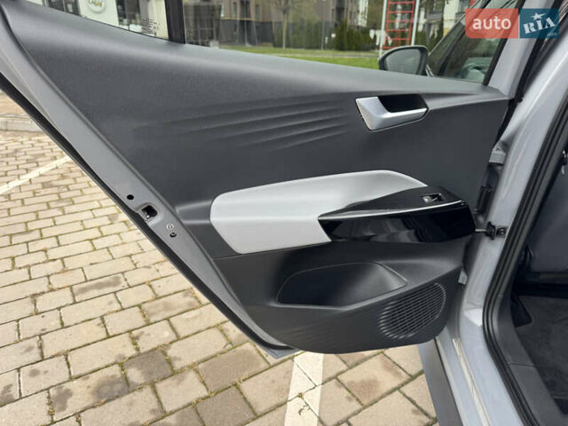 Серый Фольксваген ID.3, объемом двигателя 0 л и пробегом 107 тыс. км за 16999 $, фото 83 на Automoto.ua