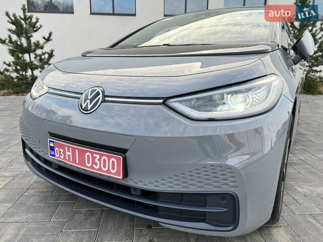 Серый Фольксваген ID.3, объемом двигателя 0 л и пробегом 117 тыс. км за 17300 $, фото 17 на Automoto.ua