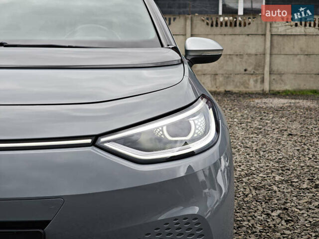 Фольксваген ID.3 2020 в Луцке на Automoto.ua Серый Фольксваген ID.3, объемом двигателя 0 л и пробегом 173 тыс. км за 16699 $, фото 8 на Automoto.ua
