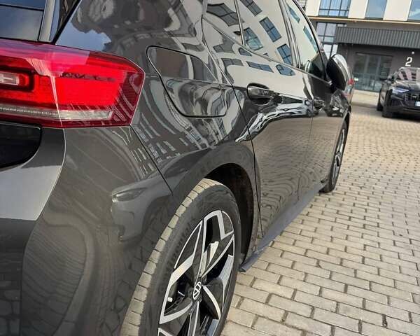 Серый Фольксваген ID.3, объемом двигателя 0 л и пробегом 109 тыс. км за 17799 $, фото 11 на Automoto.ua