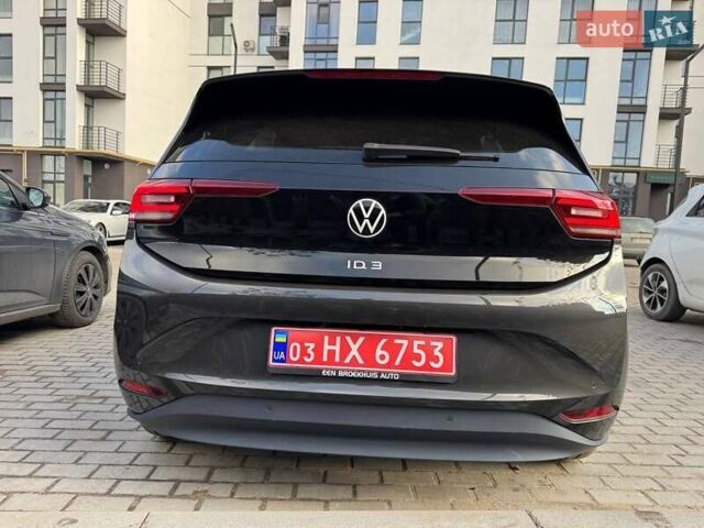 Серый Фольксваген ID.3, объемом двигателя 0 л и пробегом 109 тыс. км за 17799 $, фото 1 на Automoto.ua