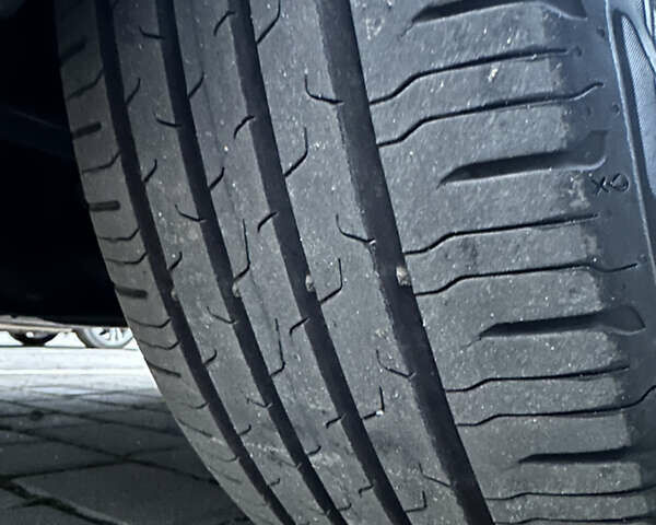 Серый Фольксваген ID.3, объемом двигателя 0 л и пробегом 160 тыс. км за 17200 $, фото 99 на Automoto.ua