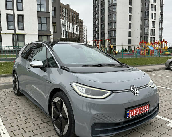 Серый Фольксваген ID.3, объемом двигателя 0 л и пробегом 160 тыс. км за 17200 $, фото 8 на Automoto.ua