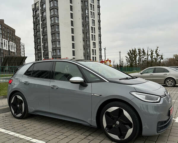 Серый Фольксваген ID.3, объемом двигателя 0 л и пробегом 160 тыс. км за 17200 $, фото 4 на Automoto.ua