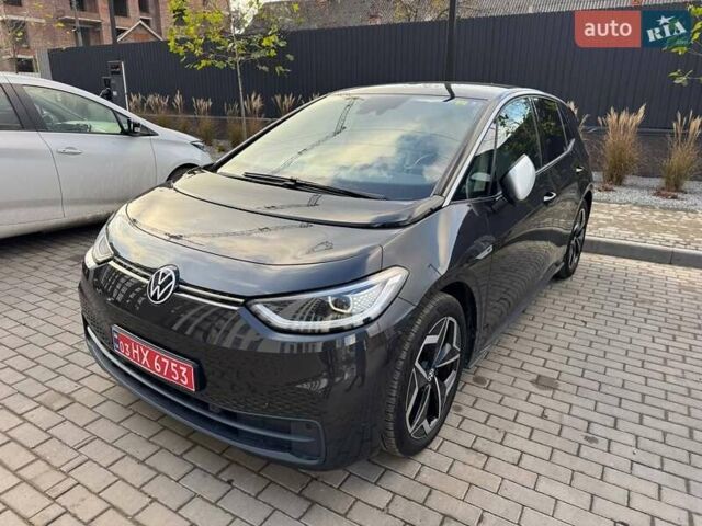 Серый Фольксваген ID.3, объемом двигателя 0 л и пробегом 109 тыс. км за 17799 $, фото 5 на Automoto.ua
