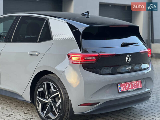 Серый Фольксваген ID.3, объемом двигателя 0 л и пробегом 91 тыс. км за 16999 $, фото 17 на Automoto.ua