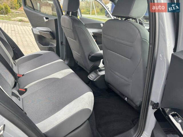 Фольксваген ID.3 2020 в Коломые на Automoto.ua Серый Фольксваген ID.3, объемом двигателя 0 л и пробегом 214 тыс. км за 14999 $, фото 22 на Automoto.ua