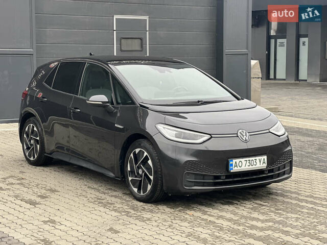 Серый Фольксваген ID.3, объемом двигателя 0 л и пробегом 64 тыс. км за 16950 $, фото 4 на Automoto.ua