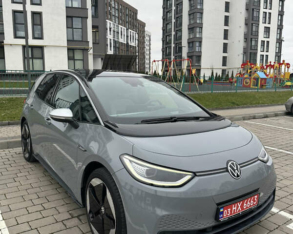 Серый Фольксваген ID.3, объемом двигателя 0 л и пробегом 160 тыс. км за 17200 $, фото 10 на Automoto.ua