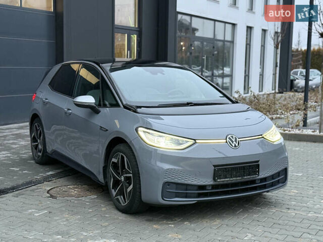 Серый Фольксваген ID.3, объемом двигателя 0 л и пробегом 109 тыс. км за 16900 $, фото 2 на Automoto.ua