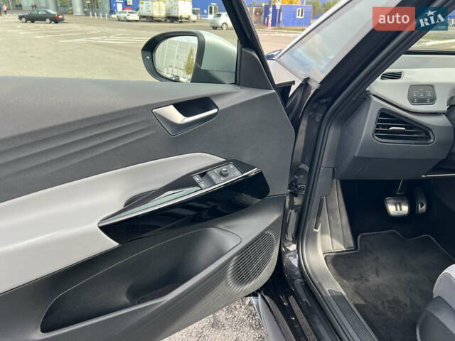 Серый Фольксваген ID.3, объемом двигателя 0 л и пробегом 98 тыс. км за 16300 $, фото 16 на Automoto.ua