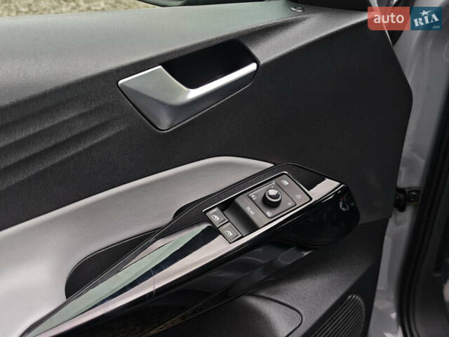 Фольксваген ID.3 2020 в Луцке на Automoto.ua Серый Фольксваген ID.3, объемом двигателя 0 л и пробегом 173 тыс. км за 16699 $, фото 19 на Automoto.ua