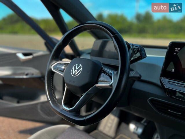 Серый Фольксваген ID.3, объемом двигателя 0 л и пробегом 58 тыс. км за 17800 $, фото 27 на Automoto.ua