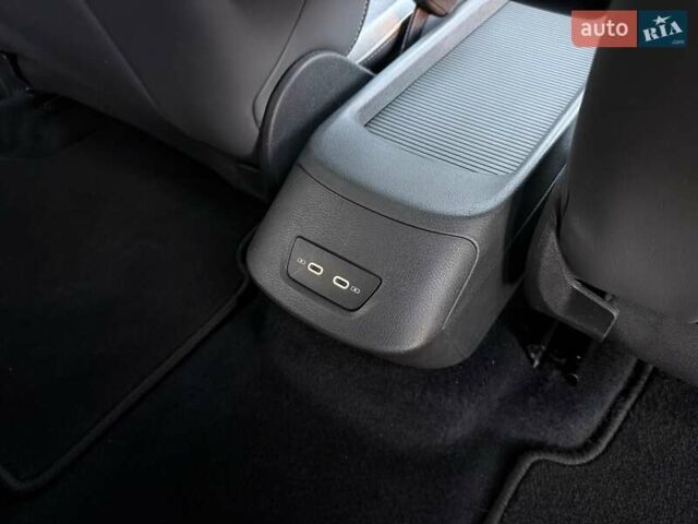 Сірий Фольксваген ID.3, об'ємом двигуна 0 л та пробігом 135 тис. км за 17900 $, фото 78 на Automoto.ua