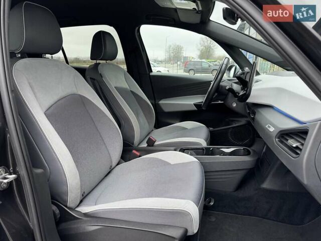 Серый Фольксваген ID.3, объемом двигателя 0 л и пробегом 100 тыс. км за 16999 $, фото 61 на Automoto.ua