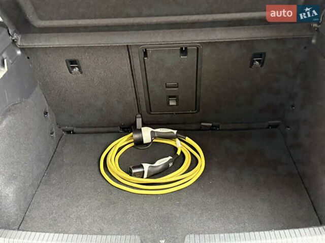 Сірий Фольксваген ID.3, об'ємом двигуна 0 л та пробігом 182 тис. км за 15499 $, фото 28 на Automoto.ua