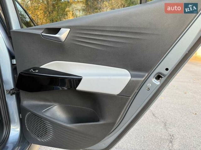 Сірий Фольксваген ID.3, об'ємом двигуна 0 л та пробігом 135 тис. км за 17900 $, фото 55 на Automoto.ua