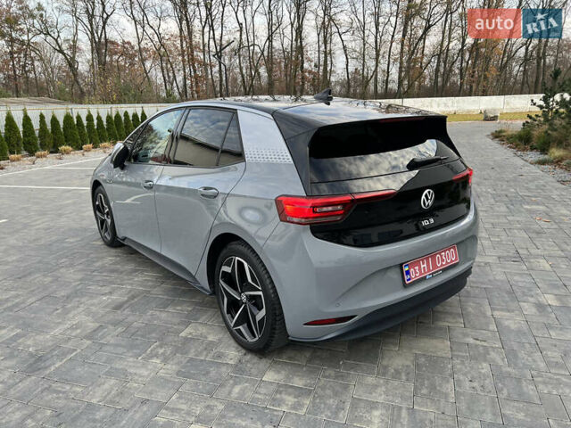 Серый Фольксваген ID.3, объемом двигателя 0 л и пробегом 117 тыс. км за 17300 $, фото 6 на Automoto.ua