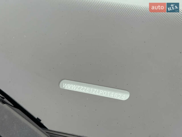 Серый Фольксваген ID.3, объемом двигателя 0 л и пробегом 107 тыс. км за 16999 $, фото 27 на Automoto.ua