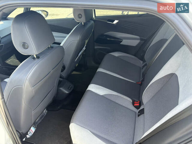 Серый Фольксваген ID.3, объемом двигателя 0 л и пробегом 141 тыс. км за 16500 $, фото 30 на Automoto.ua