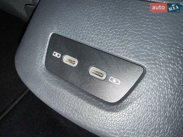 Сірий Фольксваген ID.3, об'ємом двигуна 0 л та пробігом 135 тис. км за 17900 $, фото 77 на Automoto.ua