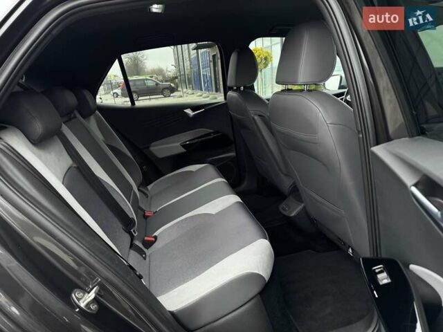 Серый Фольксваген ID.3, объемом двигателя 0 л и пробегом 100 тыс. км за 16999 $, фото 65 на Automoto.ua