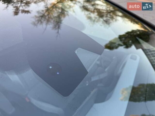 Сірий Фольксваген ID.3, об'ємом двигуна 0 л та пробігом 135 тис. км за 17900 $, фото 38 на Automoto.ua