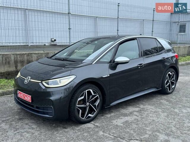 Серый Фольксваген ID.3, объемом двигателя 0 л и пробегом 145 тыс. км за 15900 $, фото 3 на Automoto.ua