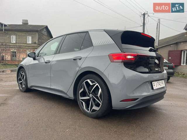 Сірий Фольксваген ID.3, об'ємом двигуна 0 л та пробігом 100 тис. км за 17000 $, фото 12 на Automoto.ua
