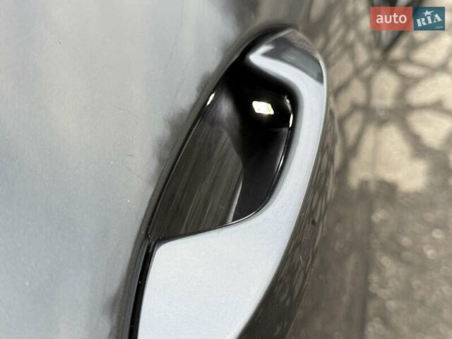 Сірий Фольксваген ID.3, об'ємом двигуна 0 л та пробігом 182 тис. км за 15499 $, фото 27 на Automoto.ua