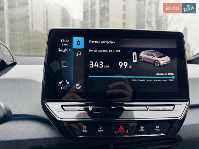 Серый Фольксваген ID.3, объемом двигателя 0 л и пробегом 107 тыс. км за 16999 $, фото 74 на Automoto.ua