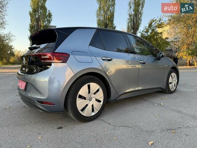 Сірий Фольксваген ID.3, об'ємом двигуна 0 л та пробігом 135 тис. км за 17900 $, фото 18 на Automoto.ua