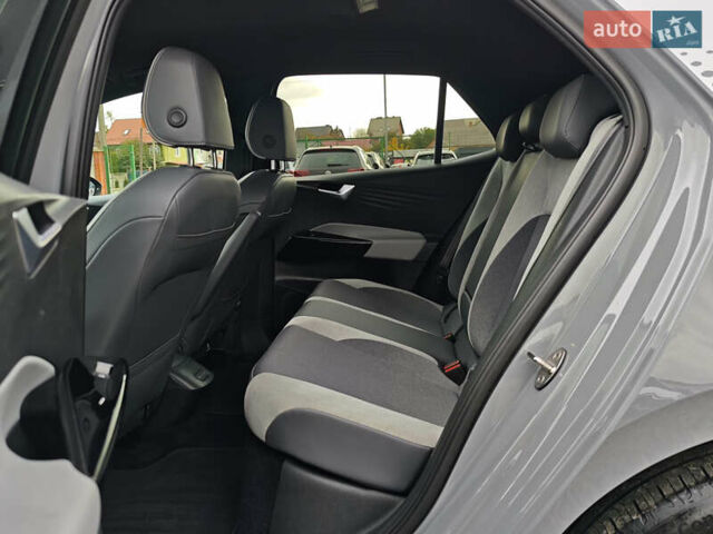 Фольксваген ID.3 2020 в Луцке на Automoto.ua Серый Фольксваген ID.3, объемом двигателя 0 л и пробегом 173 тыс. км за 16699 $, фото 57 на Automoto.ua