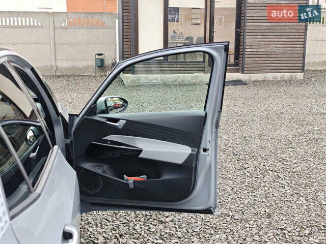 Фольксваген ID.3 2020 в Луцке на Automoto.ua Серый Фольксваген ID.3, объемом двигателя 0 л и пробегом 173 тыс. км за 16699 $, фото 64 на Automoto.ua