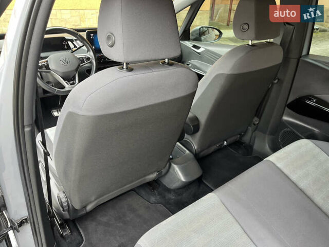 Фольксваген ID.3 2020 в Коломые на Automoto.ua Серый Фольксваген ID.3, объемом двигателя 0 л и пробегом 87 тыс. км за 16450 $, фото 23 на Automoto.ua