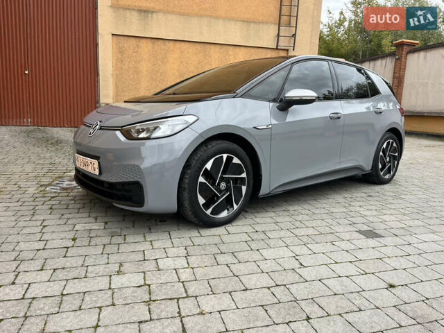 Фольксваген ID.3 2020 в Коломые на Automoto.ua Серый Фольксваген ID.3, объемом двигателя 0 л и пробегом 87 тыс. км за 16450 $, фото 3 на Automoto.ua