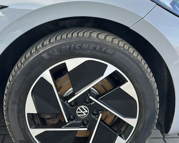 Сірий Фольксваген ID.3, об'ємом двигуна 0 л та пробігом 137 тис. км за 16200 $, фото 32 на Automoto.ua