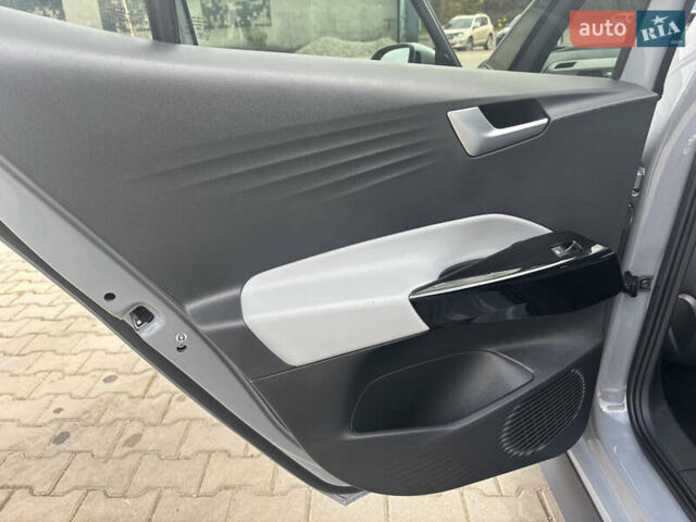 Фольксваген ID.3 2020 в Коломые на Automoto.ua Серый Фольксваген ID.3, объемом двигателя 0 л и пробегом 214 тыс. км за 14999 $, фото 21 на Automoto.ua