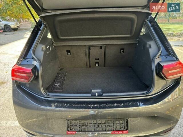 Сірий Фольксваген ID.3, об'ємом двигуна 0 л та пробігом 89 тис. км за 19800 $, фото 28 на Automoto.ua