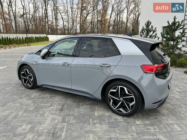 Серый Фольксваген ID.3, объемом двигателя 0 л и пробегом 117 тыс. км за 17300 $, фото 5 на Automoto.ua