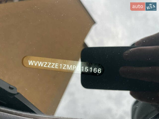 Фольксваген ID.3 2020 в Коломые на Automoto.ua Серый Фольксваген ID.3, объемом двигателя 0 л и пробегом 87 тыс. км за 16450 $, фото 15 на Automoto.ua