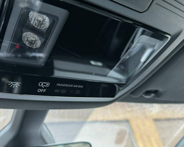 Серый Фольксваген ID.3, объемом двигателя 0 л и пробегом 129 тыс. км за 16400 $, фото 48 на Automoto.ua