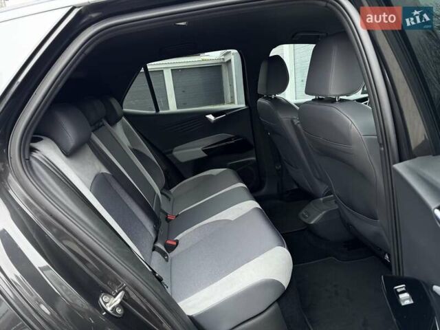 Серый Фольксваген ID.3, объемом двигателя 0 л и пробегом 99 тыс. км за 16800 $, фото 67 на Automoto.ua