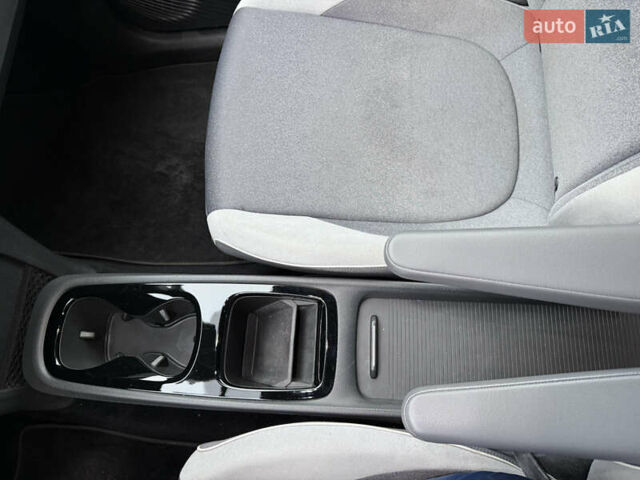 Сірий Фольксваген ID.3, об'ємом двигуна 0 л та пробігом 182 тис. км за 15499 $, фото 36 на Automoto.ua