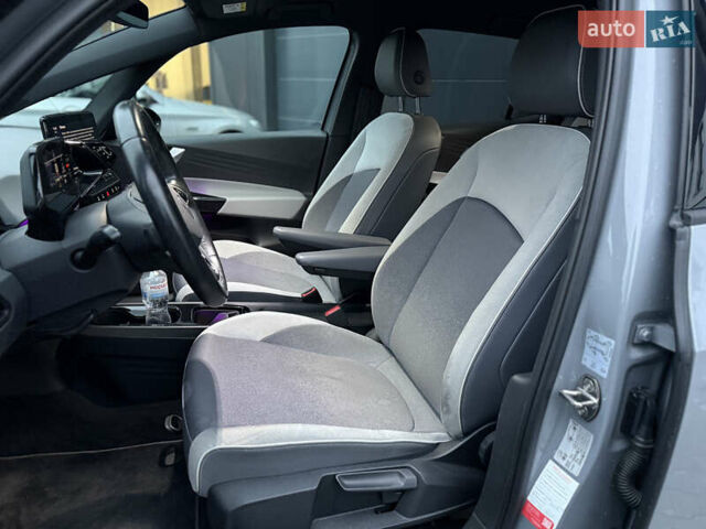 Серый Фольксваген ID.3, объемом двигателя 0 л и пробегом 109 тыс. км за 16900 $, фото 7 на Automoto.ua