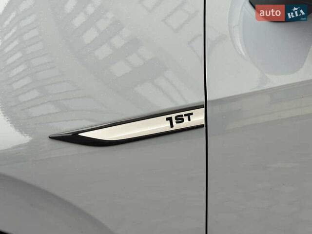 Серый Фольксваген ID.3, объемом двигателя 0 л и пробегом 129 тыс. км за 16400 $, фото 10 на Automoto.ua